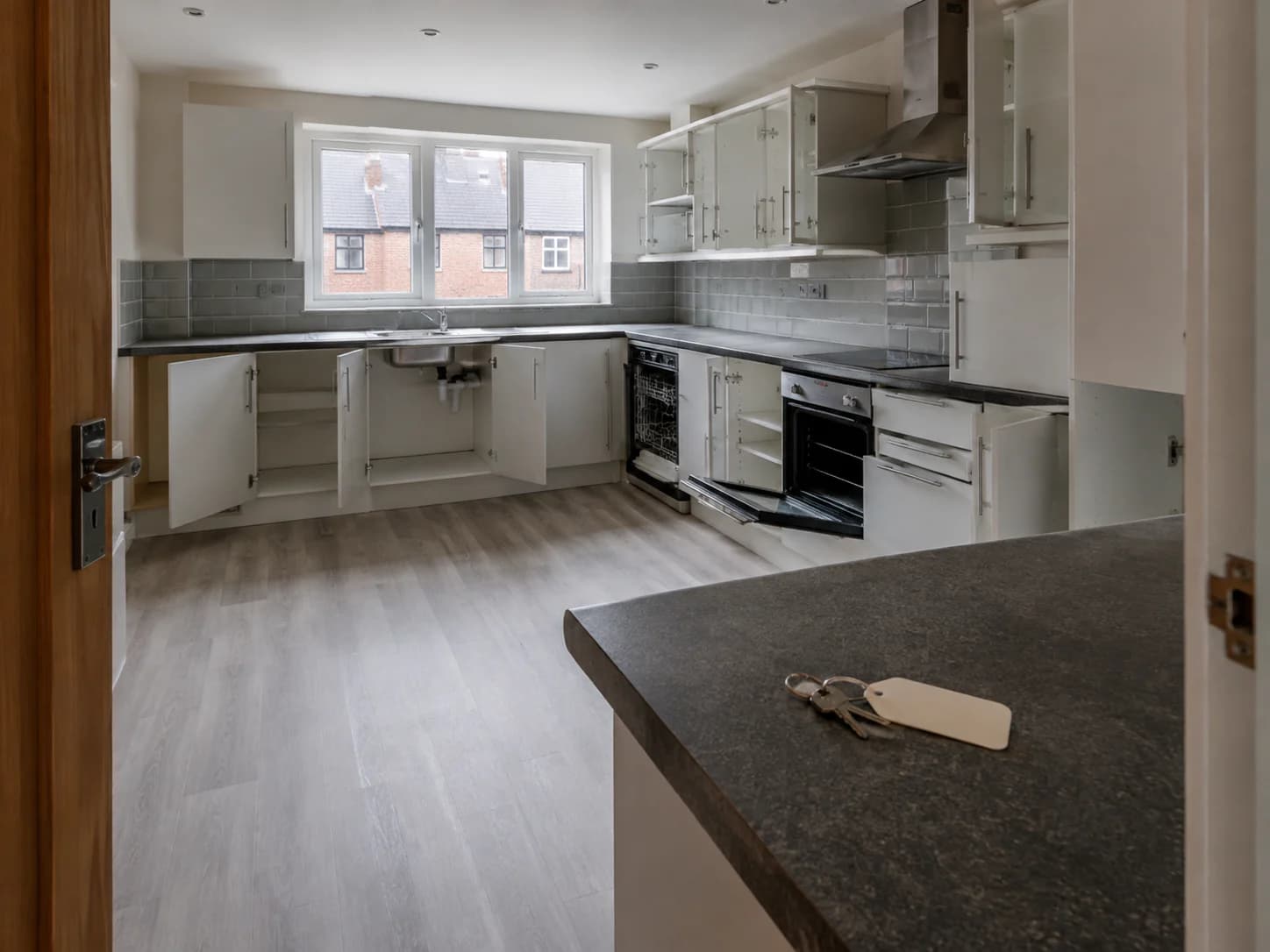Kitchen cleaned to inventory standard at check-out